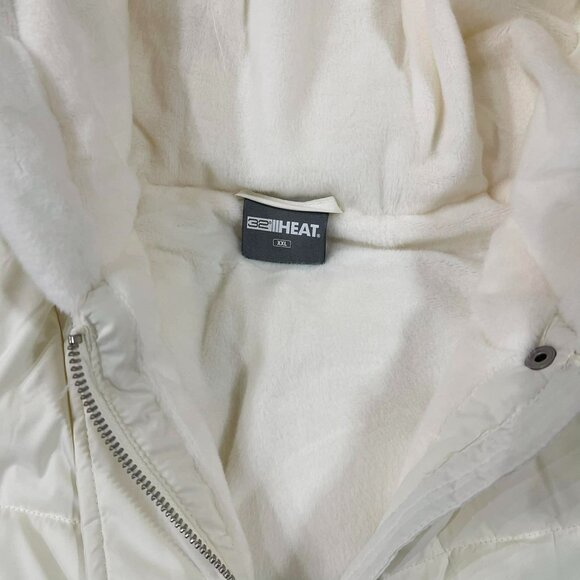 32 Degrees Women’s Quilted Jacket with Plush Lined Hood White, Size XXL (New) - Picture 8 of 16
